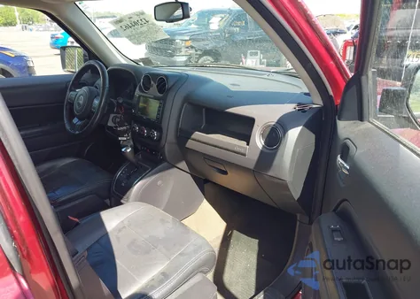 2017 Jeep Patriot High Altitude 4X4 из США, поврежденный, VIN 1C4NJRFB6HD151798